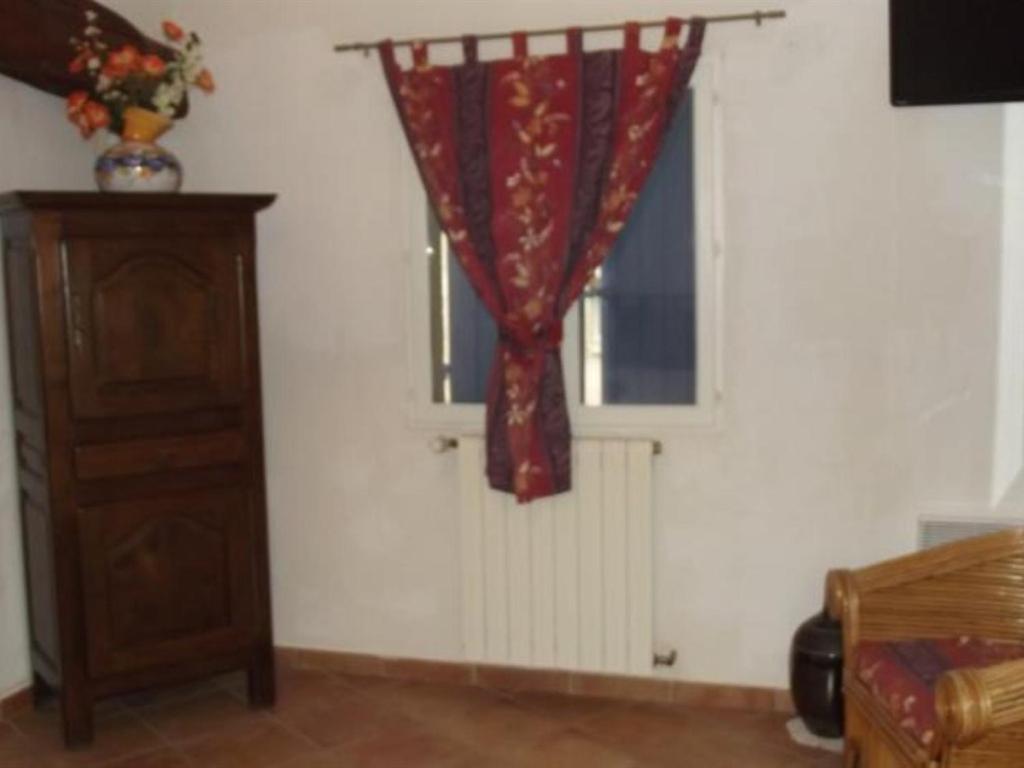 Domaine Saint Victor Otel La Tour-dʼAigues Dış mekan fotoğraf