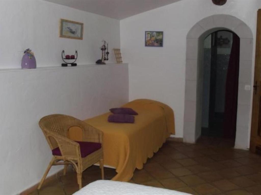 Domaine Saint Victor Otel La Tour-dʼAigues Dış mekan fotoğraf