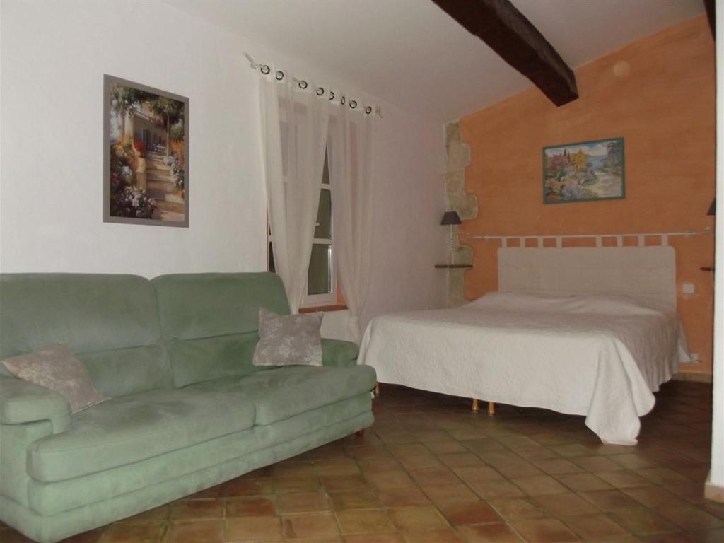 Domaine Saint Victor Otel La Tour-dʼAigues Dış mekan fotoğraf